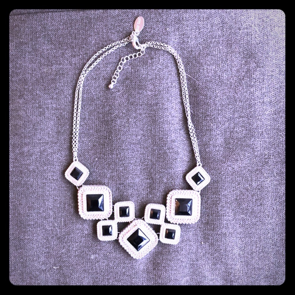 White House Black Market Necklace